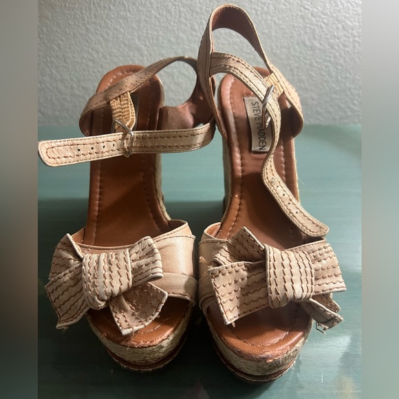 Steve Madden Cognac Brown Cork Wedges with Leather Bow Accent - Picture 10 of 10